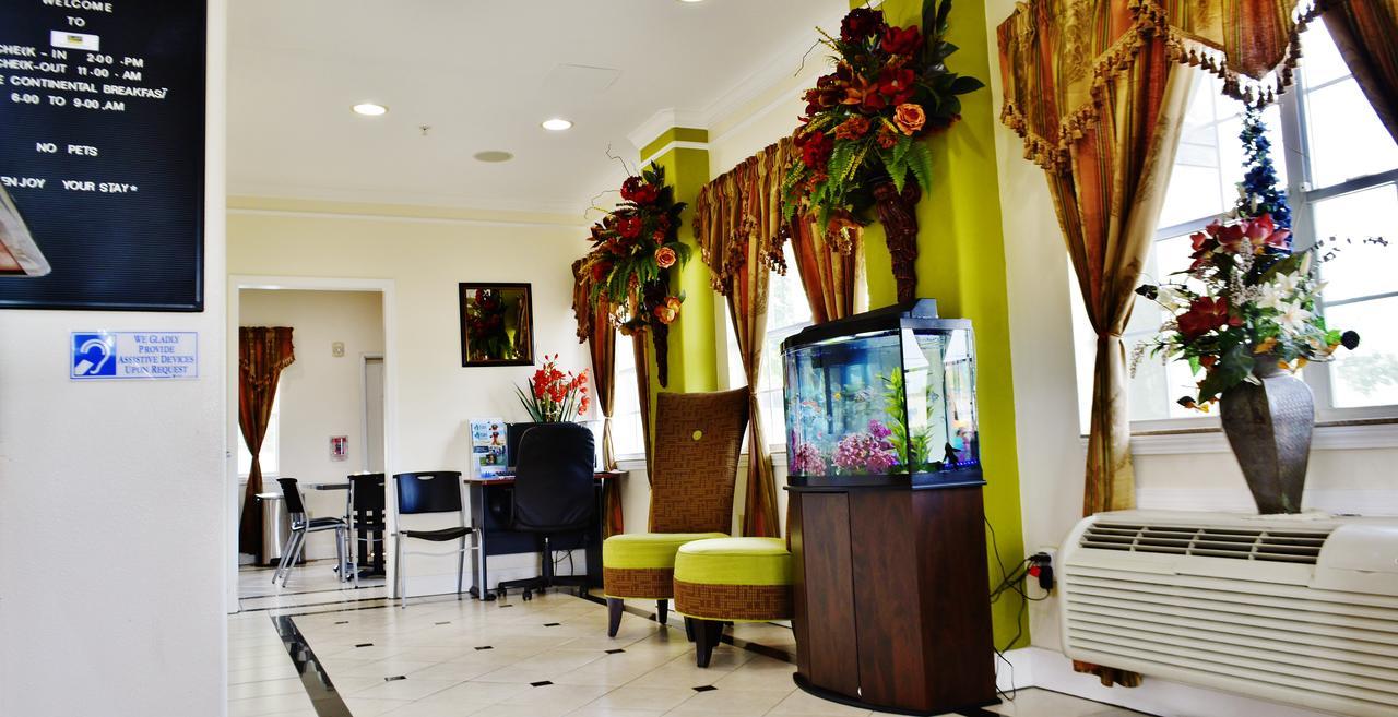 Scottish Inn And Suites Alvin Bagian luar foto